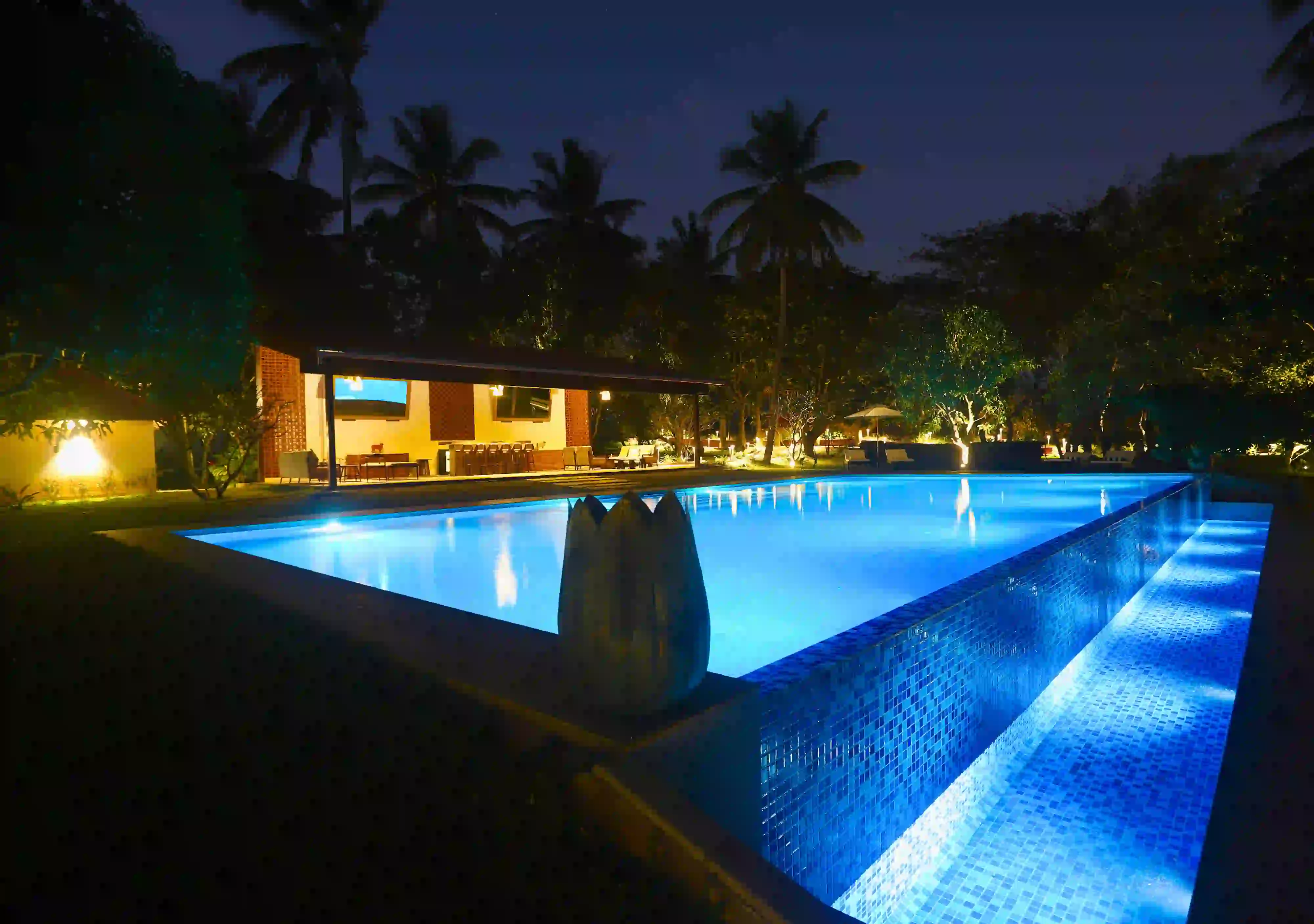 pool